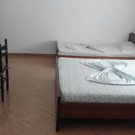 بيت للعطل Myftaraj Holiday بورش