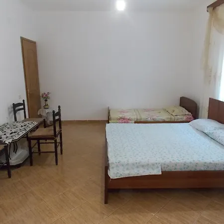 بيت للعطل Myftaraj Holiday بورش