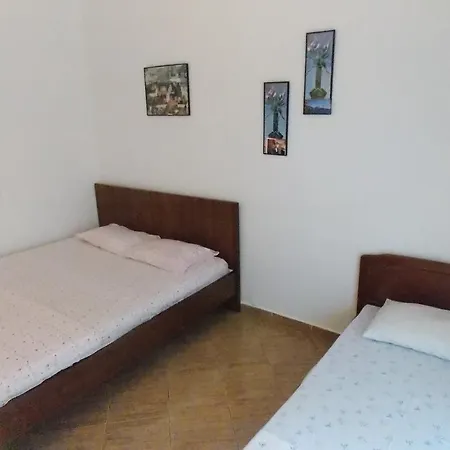 Myftaraj Holiday بيت للعطل بورش