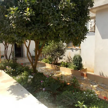 Myftaraj Holiday * بورش