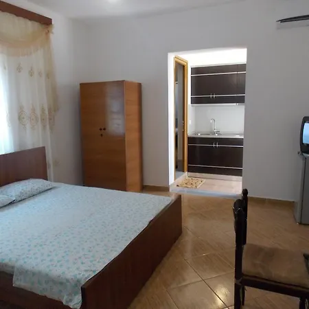 Myftaraj Holiday بيت للعطل