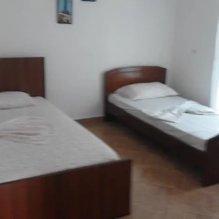 بيت للعطل Myftaraj Holiday *